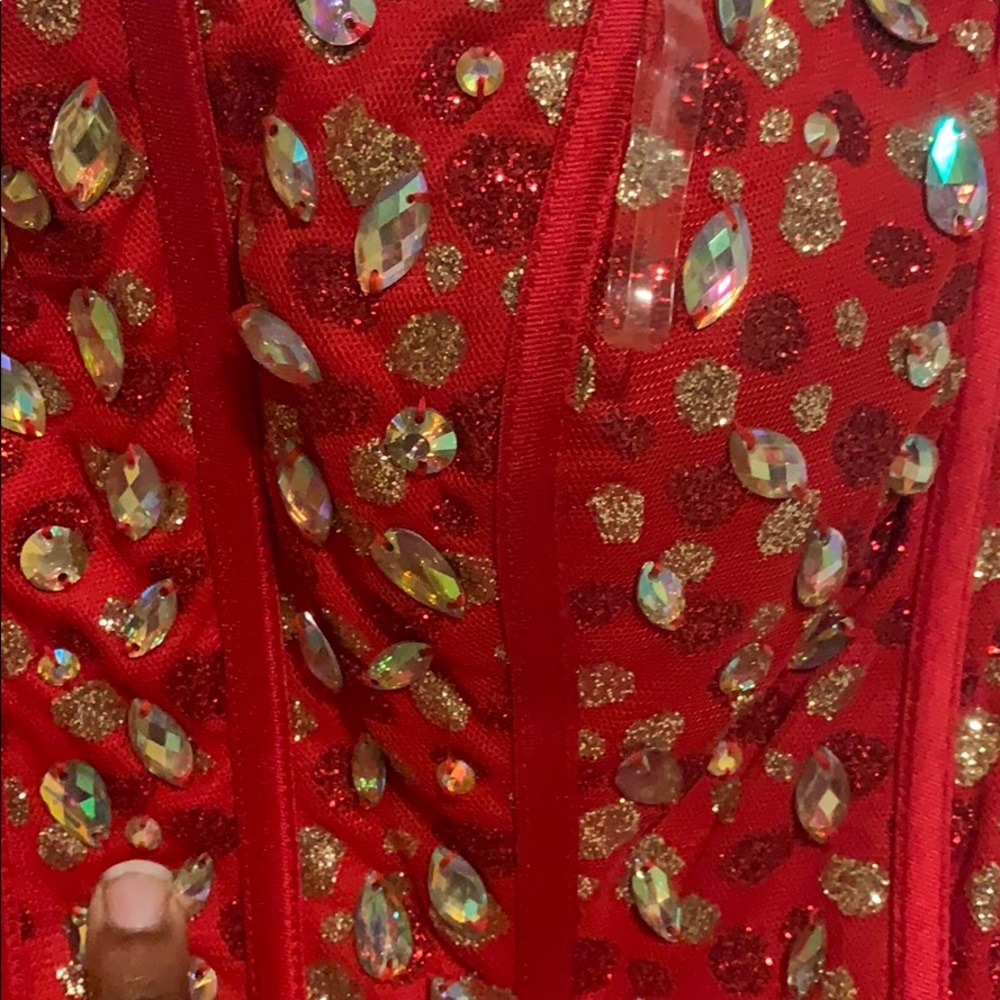 Dress - Picture 2 of 4